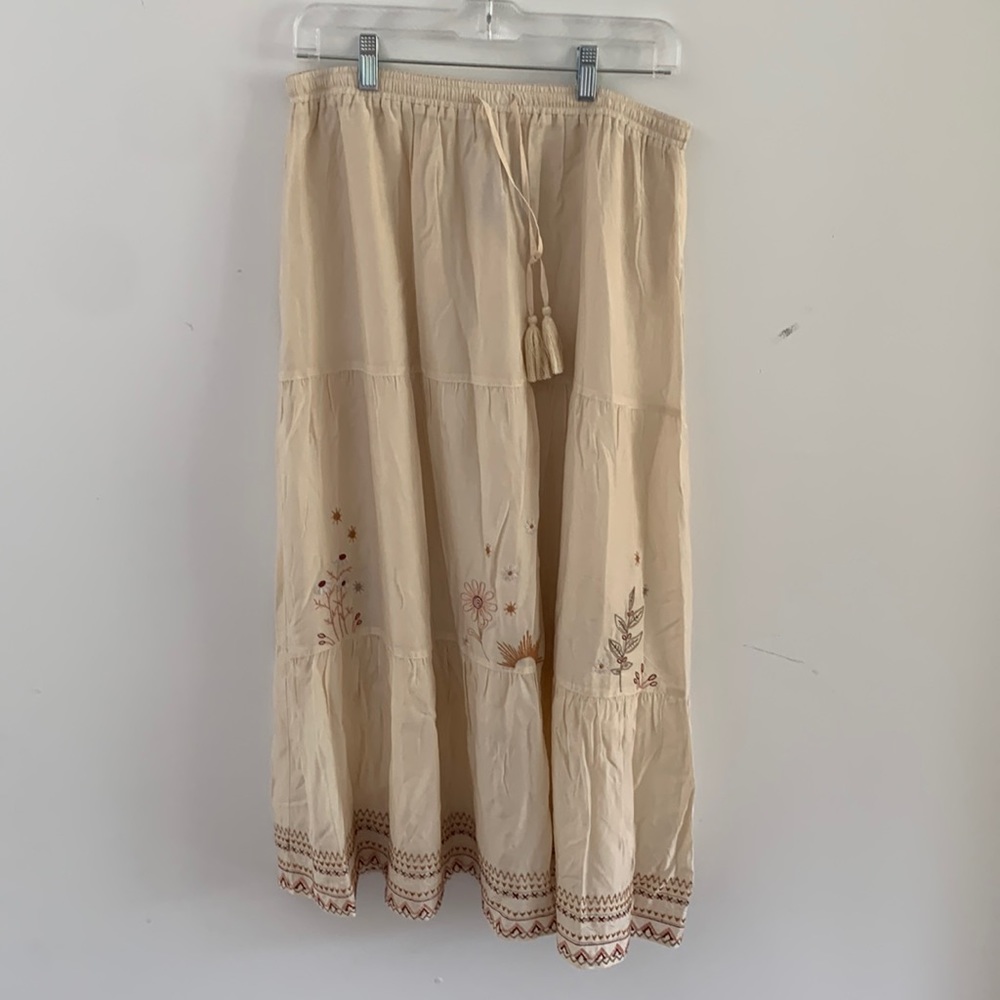 Johnny was Calme maxi skirt with embroidery